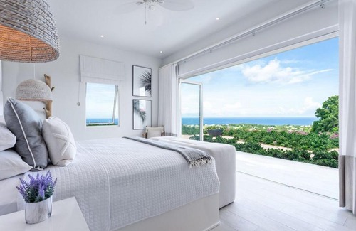 Deanes Villa | Relax at Cool Breeze by Blue Sky Luxury – Ocean View Awaits