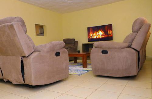 Homa Bay Apartment | Tranquil Family Retreat at Cool & Calm Home
