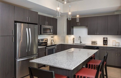 Civic District Apartment | Discover Cool Club Wyndham Austin: Top-Rated Studio Escape