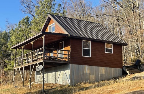 Mt. Sherman Cabin | Cozy Cabin Retreat with Scenic Views and Breakfast Included