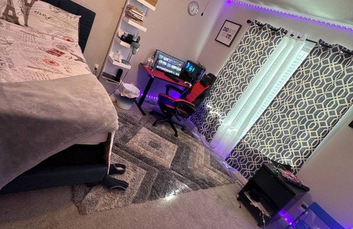 Easley House | Cool house with AC in vibrant Columbia