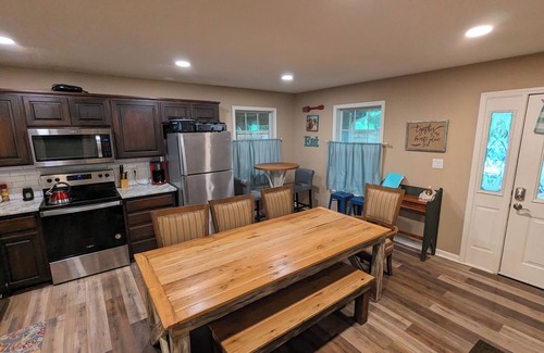 Wilburn House | Tranquil Cool River Cottage on Little Red River - 10/10 Rated