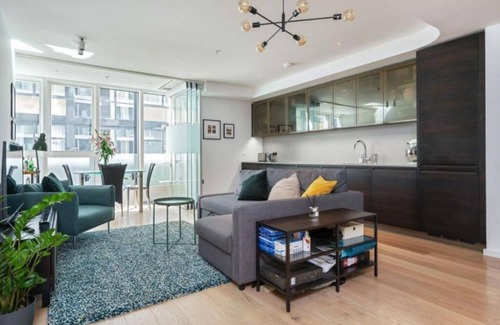 Shoreditch Apartment | Cool Shoreditch Vibes Sleeps 6