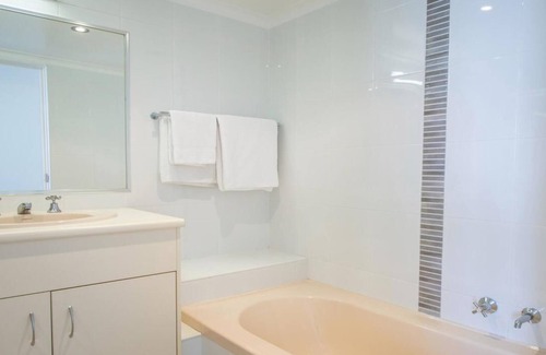 Coolangatta Resort | Beachfront Bliss at Coolangatta - Ocean View Apartments
