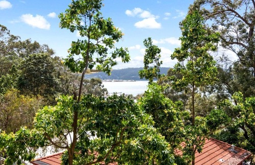 Pretty Beach Central Coast House | Indulge at Coolcappa - Family-Friendly Beach Retreat