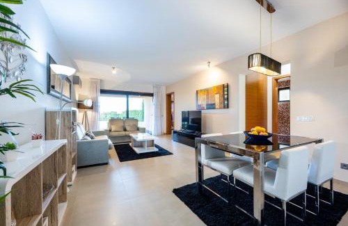 Praia da Luz Apartment | Elegant 2-Bed Flat in Luz with Private Pool & Spa Facilities