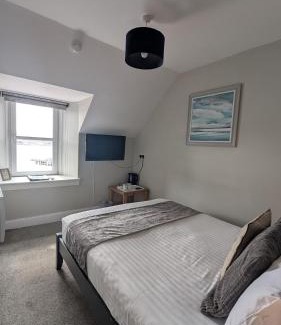 Achachork House | Child-Friendly Escape at Coolin View with 8.2/10 Rating