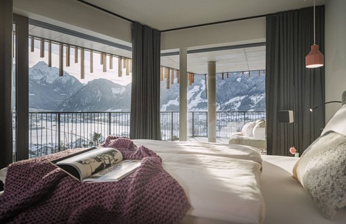 Ramsau im Zillertal Hotel | Discover Coolnest: 4-Star Hotel with Pool & Spa