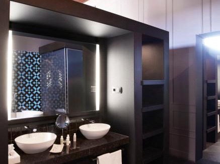 Santa Catalina Hotel | Elegant CoolRooms Palacio Villapanés: 5-Star Spa Retreat