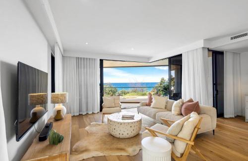 Coolum Beach Apartment | Family-Friendly Stay at Coolum First Bay 121, Rated 10/10