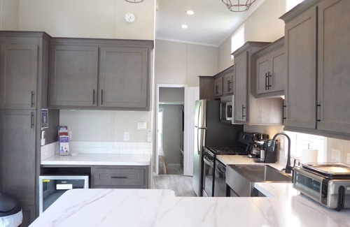 Cooperstown House | Coop Diamonds Sunrise Estates I - Sleeps 12, Private heated pool.