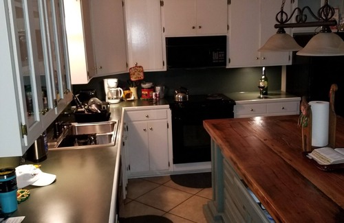 Bastrop House | Discover Cooper Lake Oasis - Family-Friendly Getaway!