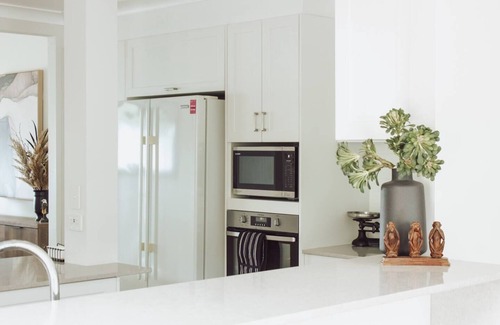 Cessnock House | Cooper Street: Convenient Location with Family-Friendly Amenities