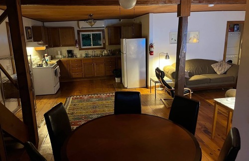 Mount Vision House | Cooperstown Area Cozy Carriage House with Pool & Spa