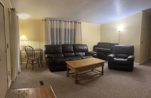 Cooperstown - Otsego Lake House | Relax at Cooperstown Shadow Brook Campground Cottage