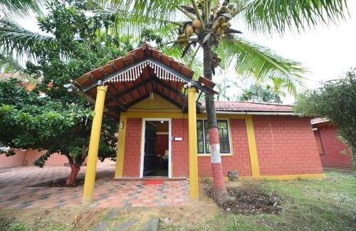 Kushalnagar Bed & Breakfast | Coorg HomeStay Resort: Pet-Friendly Retreat with Ocean Views