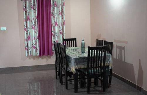Virajpet House | Inviting Coorg Stream Side Homestay: Rated 9.5/10, Family-Friendly