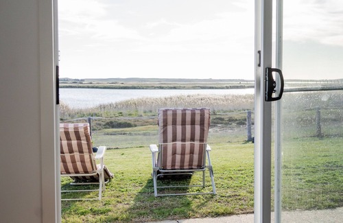 Bonney Other | Discover Coorong Island Retreat - Pet-Friendly Farm Stay