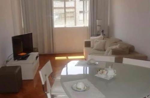 Copacabana Apartment | Cozy Copacabana Hotel with Ocean View & Family Amenities