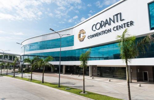 San Pedro Sula Hotel | Discover Copantl Hotel & Convention Center: Pool & Hot Tub