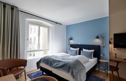 Copenhagen City Centre Hotel | Discover Copenhagen Strand: Family-Friendly with Breakfast
