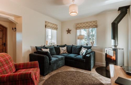 Guilsfield House | Copper Beech Cottage