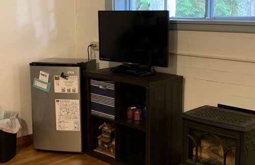 Ashford Cabin | Cozy Copper Creek Inn: Family-Friendly Stay at Mt Rainier