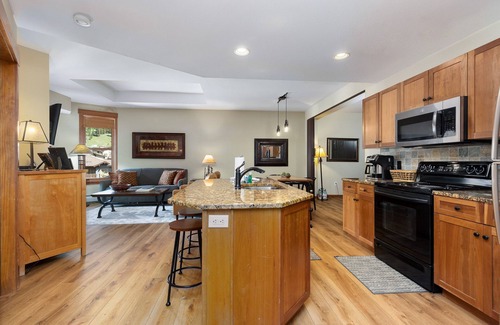 Copper Mountain Condo | Renovated Copper One: Steps to Lifts in Center Village