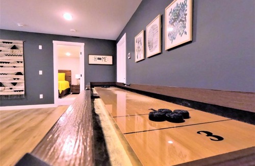 Lead House | Experience Copper Skies Lodge with Pool & Hot Tub