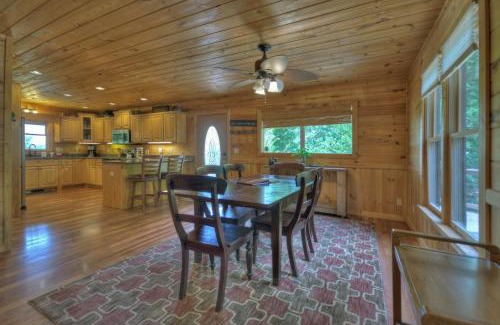 Raccoon Ridge House | Cozy Retreat at Copper Top - Family-Friendly Getaway