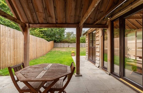Maidwell House | Family-Friendly Getaway at Copperpot Barn Awaiting You