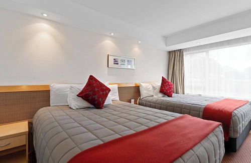 Rotorua Hotel | Inviting Copthorne Hotel Rotorua: Pool, Spa & Family-Friendly