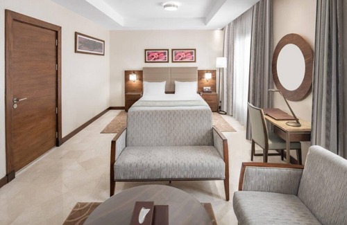 Mecca Hotel | Explore Family-Friendly Comfort at Copthorne Makkah Al Naseem