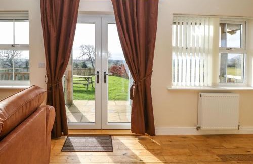 Longframlington House | Coquet Hotel: Family-Friendly 4-Star Retreat for All