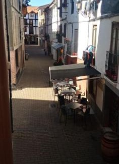 Ezcaray Apartment | Charming Coqueto Estudio: Pet-Friendly Getaway for Families