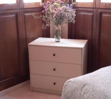 Ezcaray Apartment | Cozy Estudio 2: Pet-Friendly Stay with Great Reviews