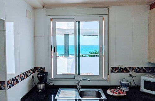 Golden Mile Hotel | Elegant Coral Beach Aparthotel: 4-Star Family-Friendly Retreat