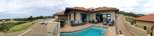 Winterstrand Bed & Breakfast | Oceanfront Coral Beach Bed & Breakfast with Pool Access