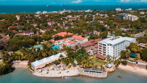 Masaki Hotel | Experience Coral Beach Hotel Dar Es Salaam with Ocean Views