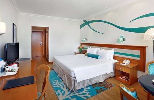 Beach & Coast Hotel | Ocean View Retreat at Coral Beach Resort - Sharjah