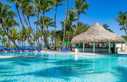 Villas Del Mar Resort | Beachfront Bliss at Coral Costa Caribe Beach Resort