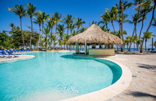 Villas Del Mar Resort | Beachfront Bliss at Coral Costa Caribe Beach Resort