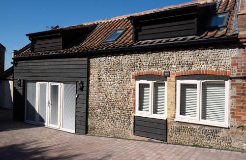 Kessingland House | Coral Cottage