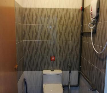 Semporna House | Family-Friendly Coral Home: Guest Rated 9/10 Experience