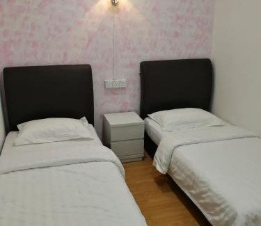 Semporna House | Family-Friendly Coral Home: Guest Rated 9/10 Experience
