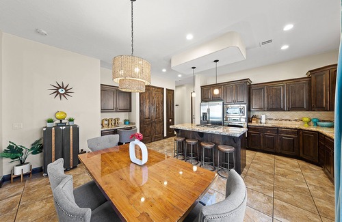 Washington House | Coral Ridge Retreat: Steps from Pools & Ocean Views