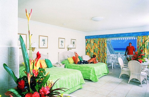 Worthing Hotel | Experience Coral Sands Beach Resort: 9.2/10 Guest Rated Getaway
