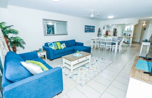 Agnes Water Apartment | Idyllic Coral Sands - Poolside Unit with Ocean Views
