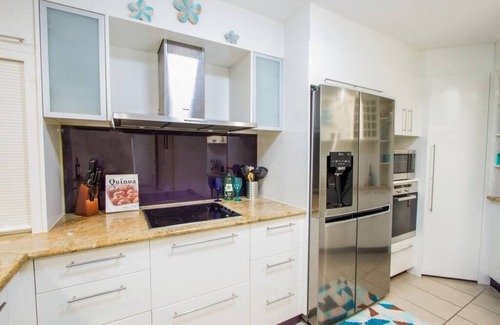 Agnes Water Apartment | Idyllic Coral Sands - Poolside Unit with Ocean Views