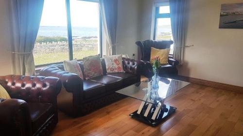 Ballyconneely House | Experience Coral Strand Lodge: Pet & Child Friendly Getaway